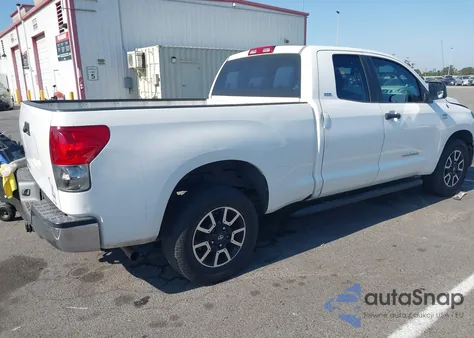 2007 Toyota Tundra Sr5 4.7L V8 z USA, uszkodzony, nr VIN 5TBRT54177S452655